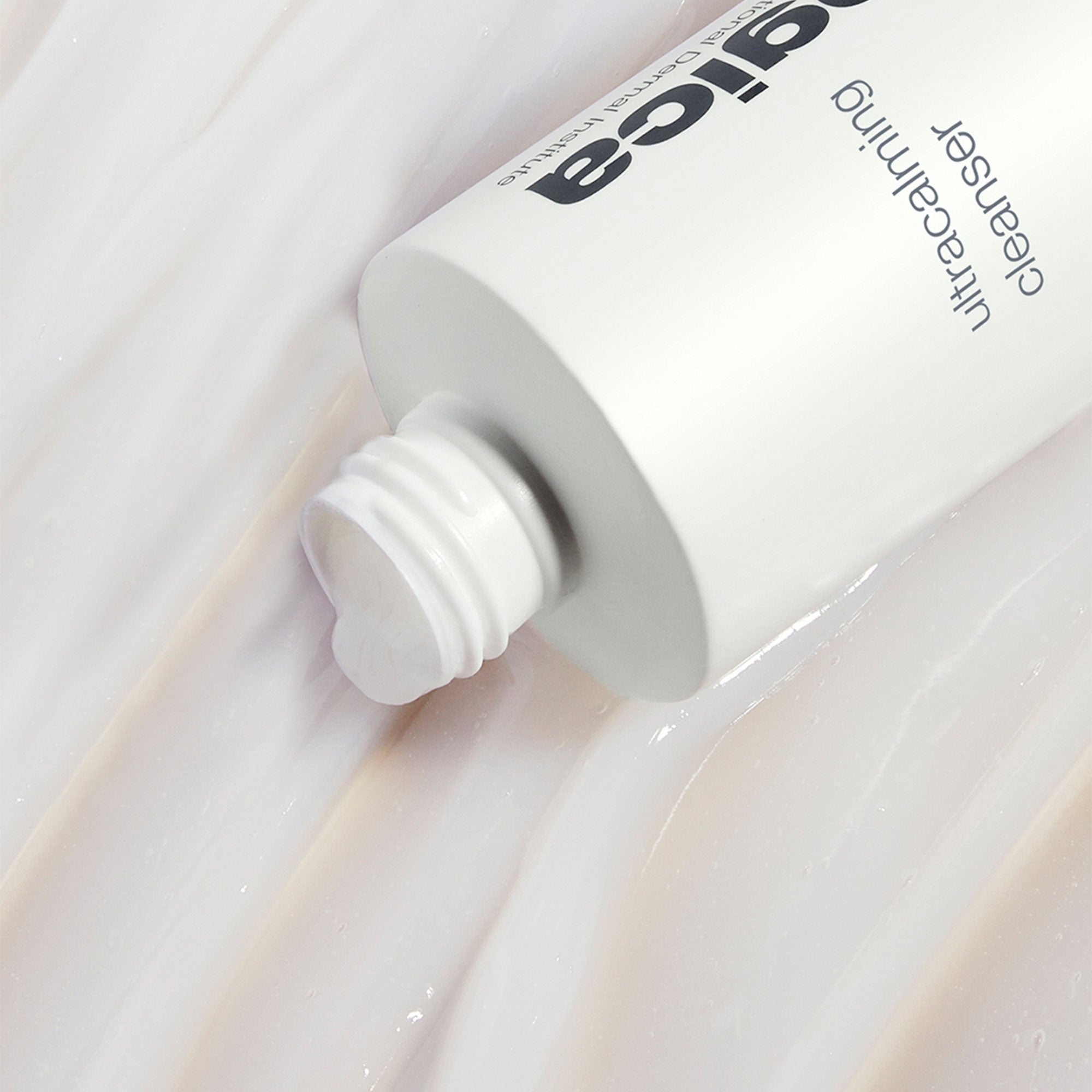 ultracalming cleanser